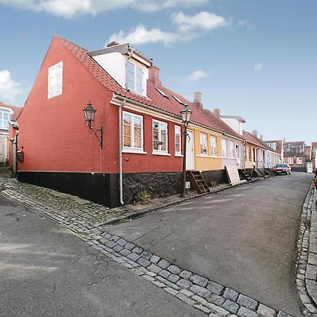 Two-bedroom In Holiday home Ronne