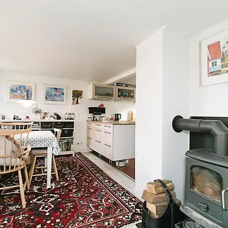 Two-bedroom In Holiday home Ronne